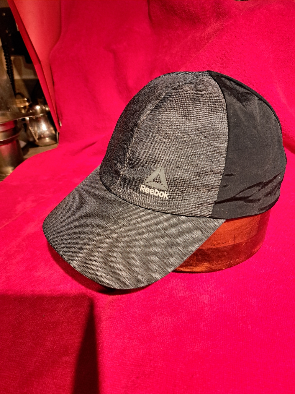 Reebok Gray Two-Tone Performance Cap